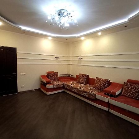 Квартира На Данилевского Apartment Kharkiv Bagian luar foto