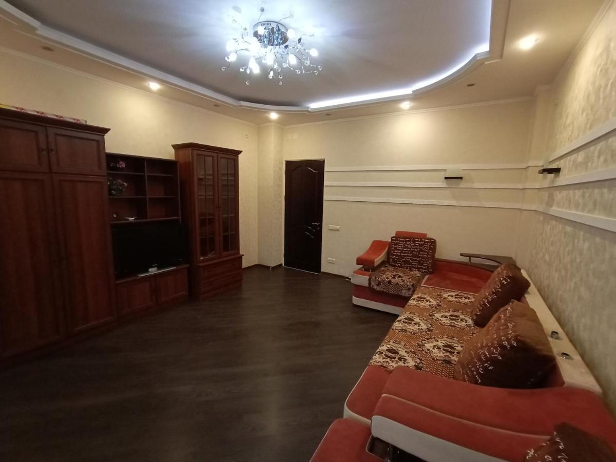 Квартира На Данилевского Apartment Kharkiv Bagian luar foto